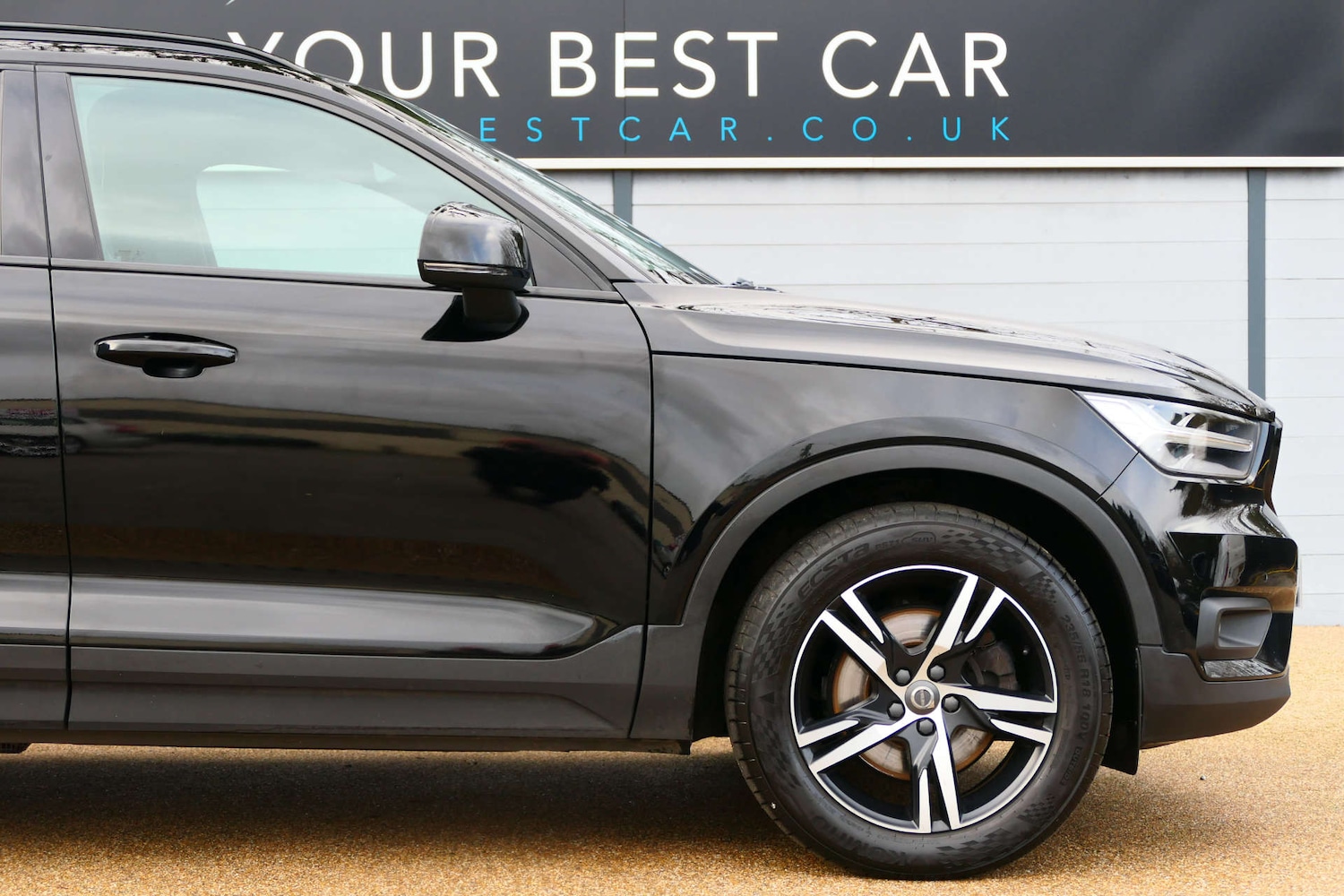 Used Volvo XC40 2020 for sale - 77536234: Photo 11