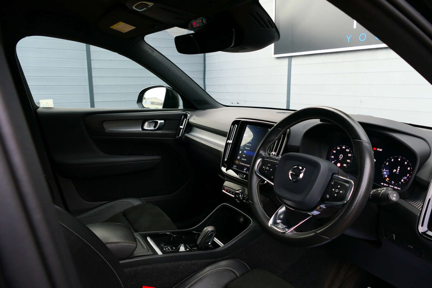 Used Volvo XC40 2020 for sale - 77536234: Photo 24