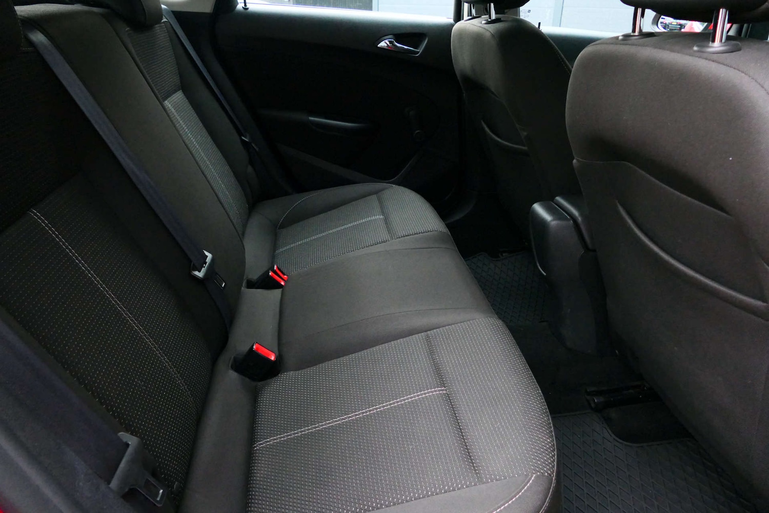 Used Vauxhall Astra 2015 for sale - 77478281: Photo 23