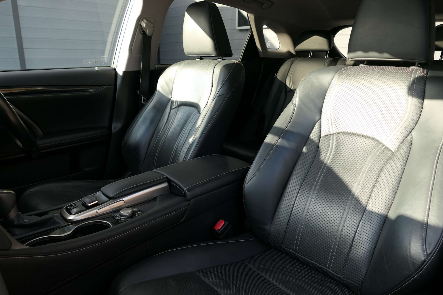 Used Lexus RX 2017 for sale - 76830186: Photo 39