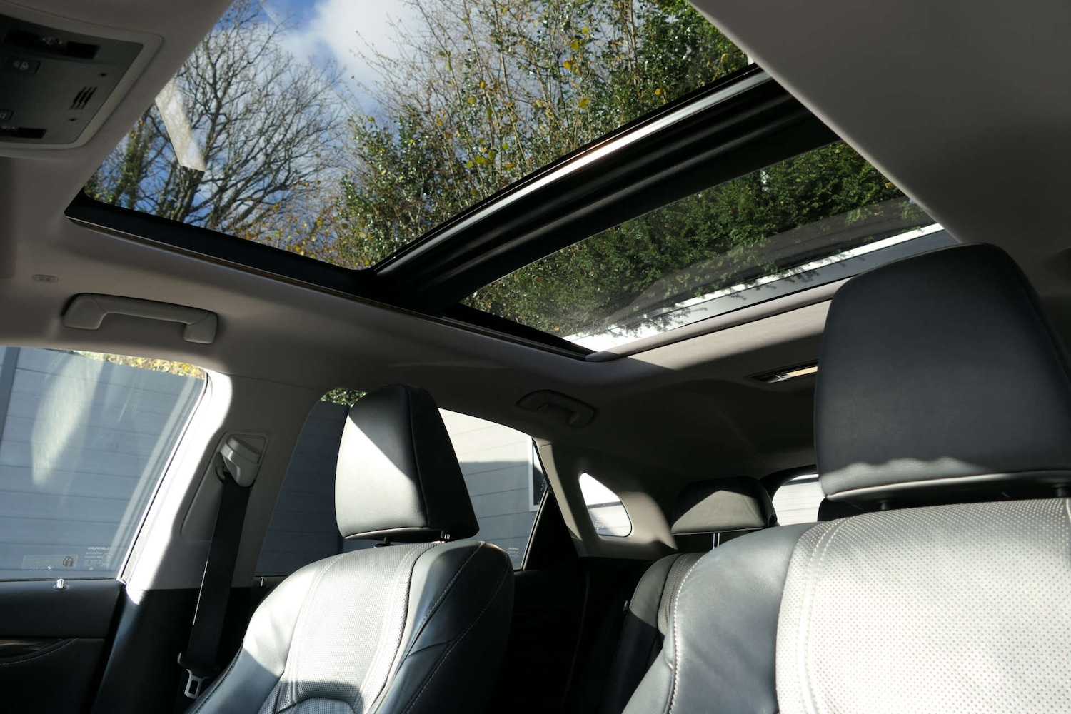 Used Lexus RX 2017 for sale - 76830186: Photo 7