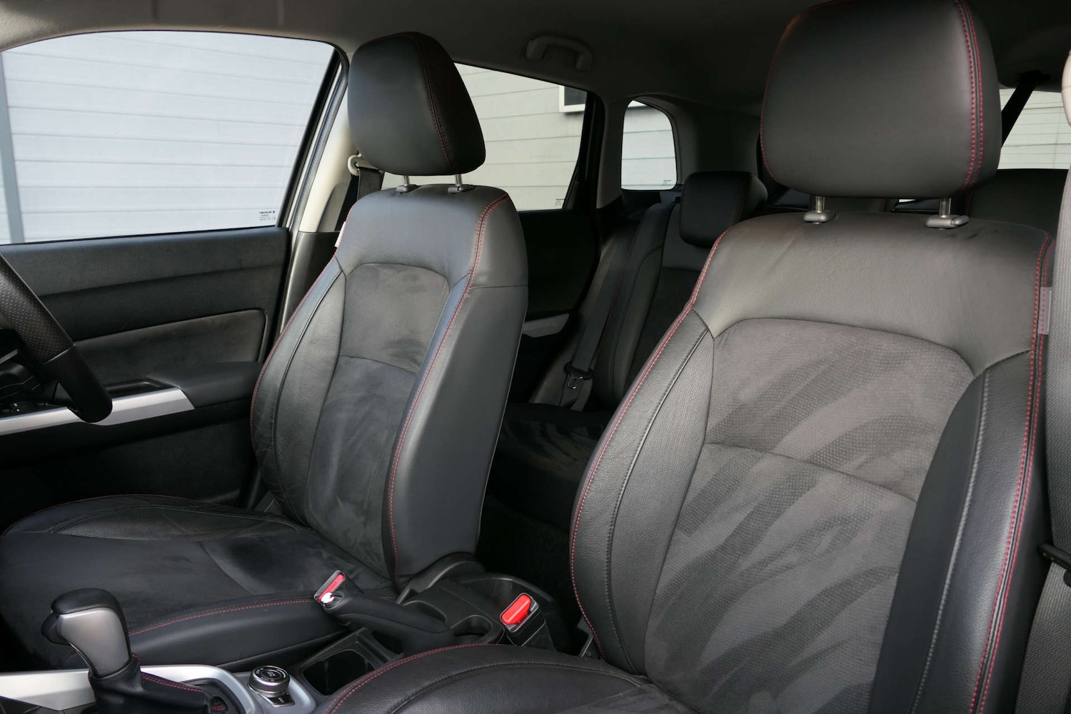 Used Suzuki Vitara 2018 for sale - 76910577: Photo 4