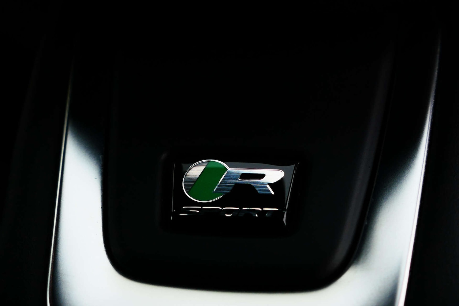 Used Jaguar XE 2017 for sale - 77584817: Photo 37