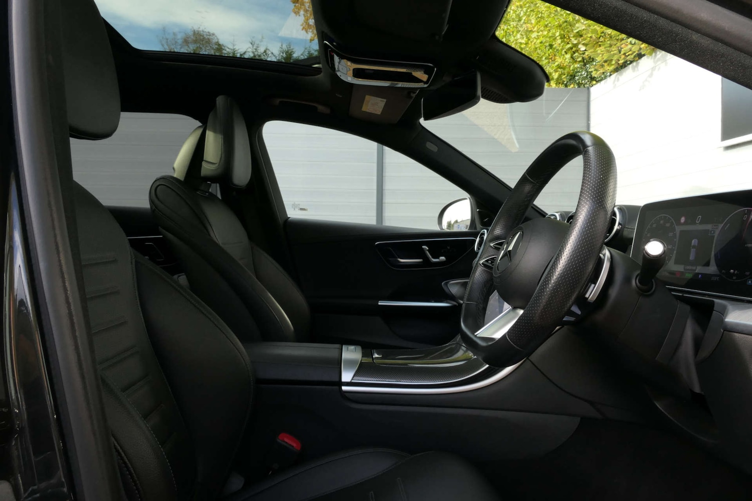 Used Mercedes-Benz C Class 2023 for sale - 76616663: Photo 19