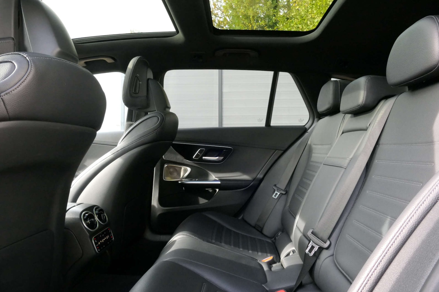 Used Mercedes-Benz C Class 2023 for sale - 76616663: Photo 30