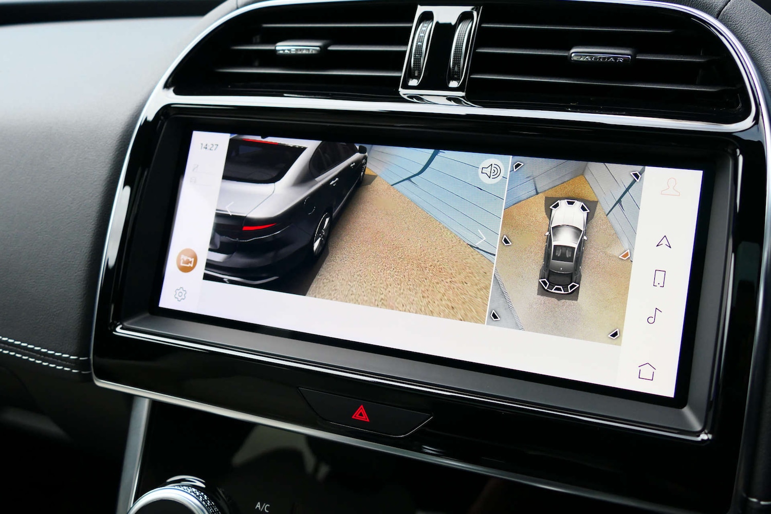 Used Jaguar XE 2021 for sale - 77301697: Photo 34