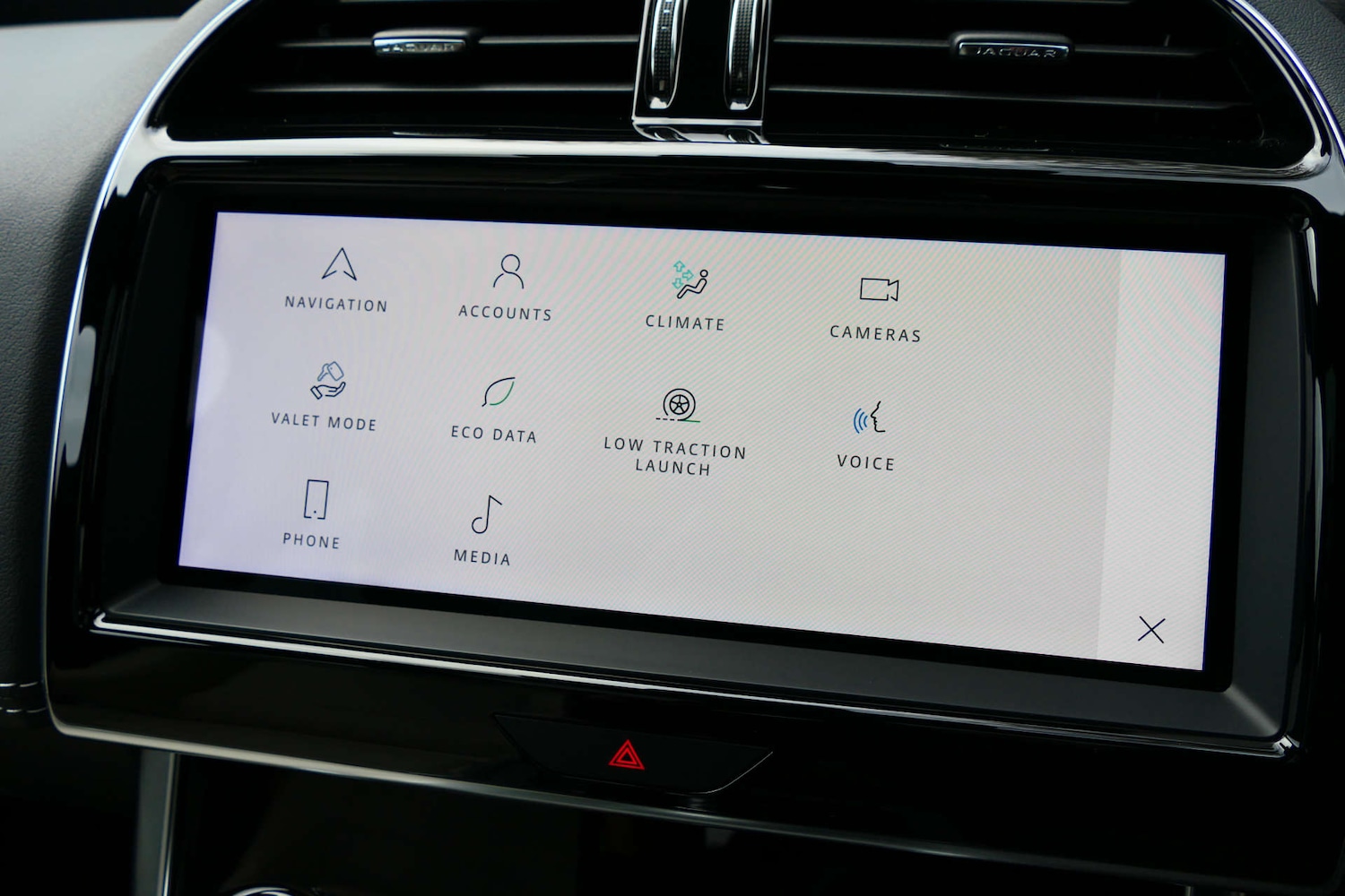 Used Jaguar XE 2021 for sale - 77301697: Photo 39