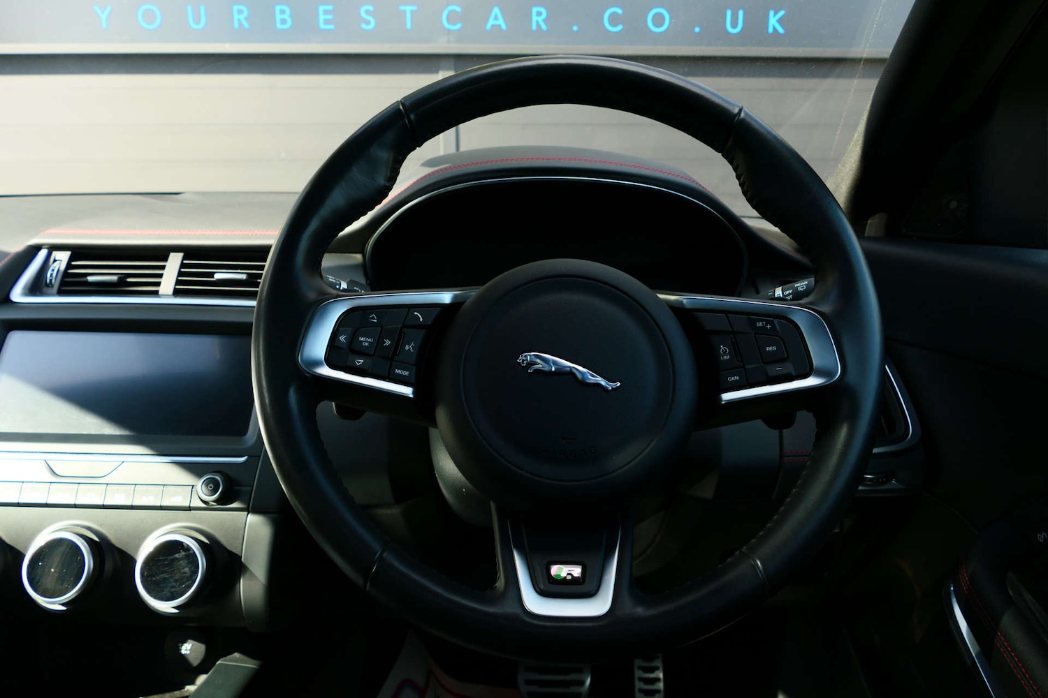 Used Jaguar E-Pace 2020 for sale - 78139641: Photo 21