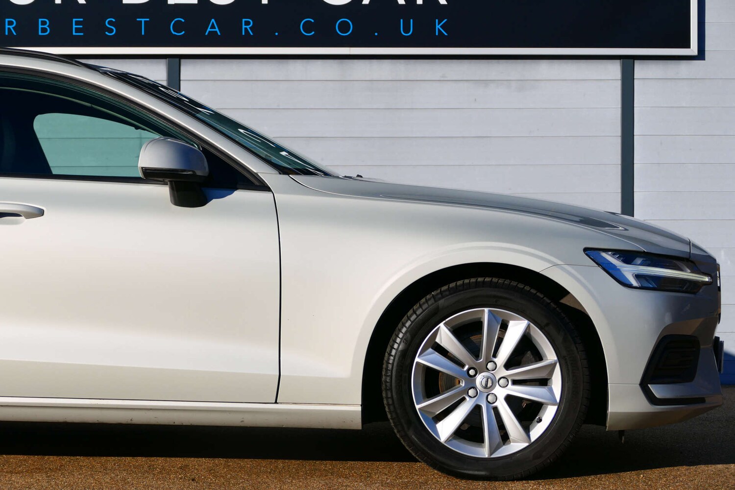 Used Volvo V60 2018 for sale - 77452506: Photo 12