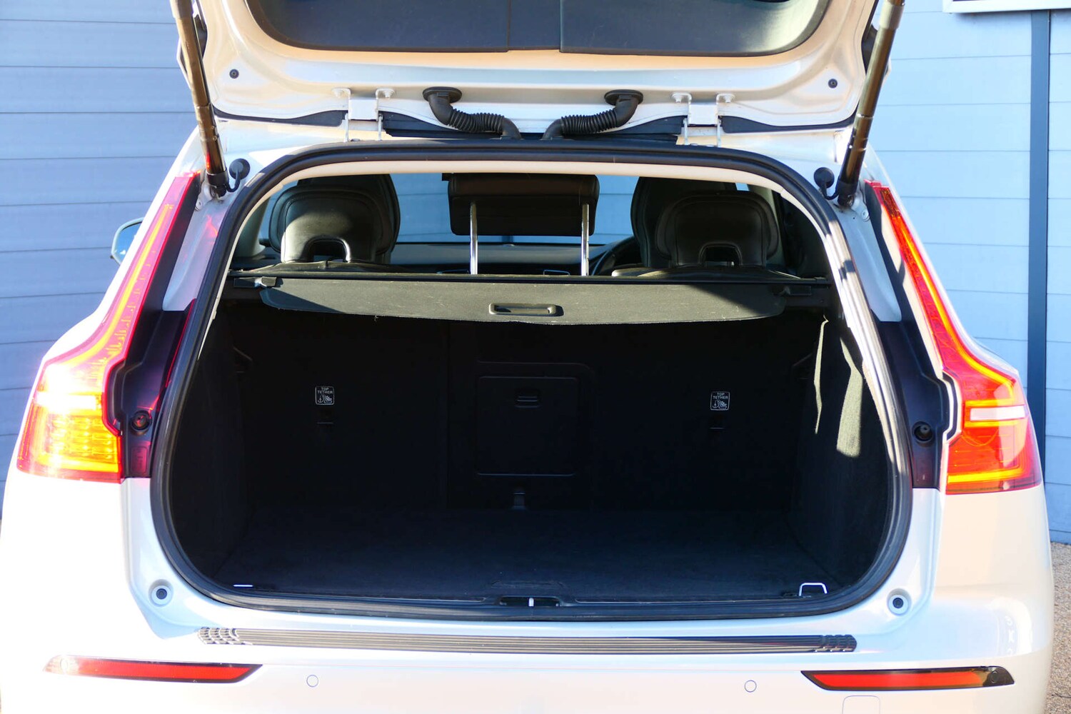 Used Volvo V60 2018 for sale - 77452506: Photo 20