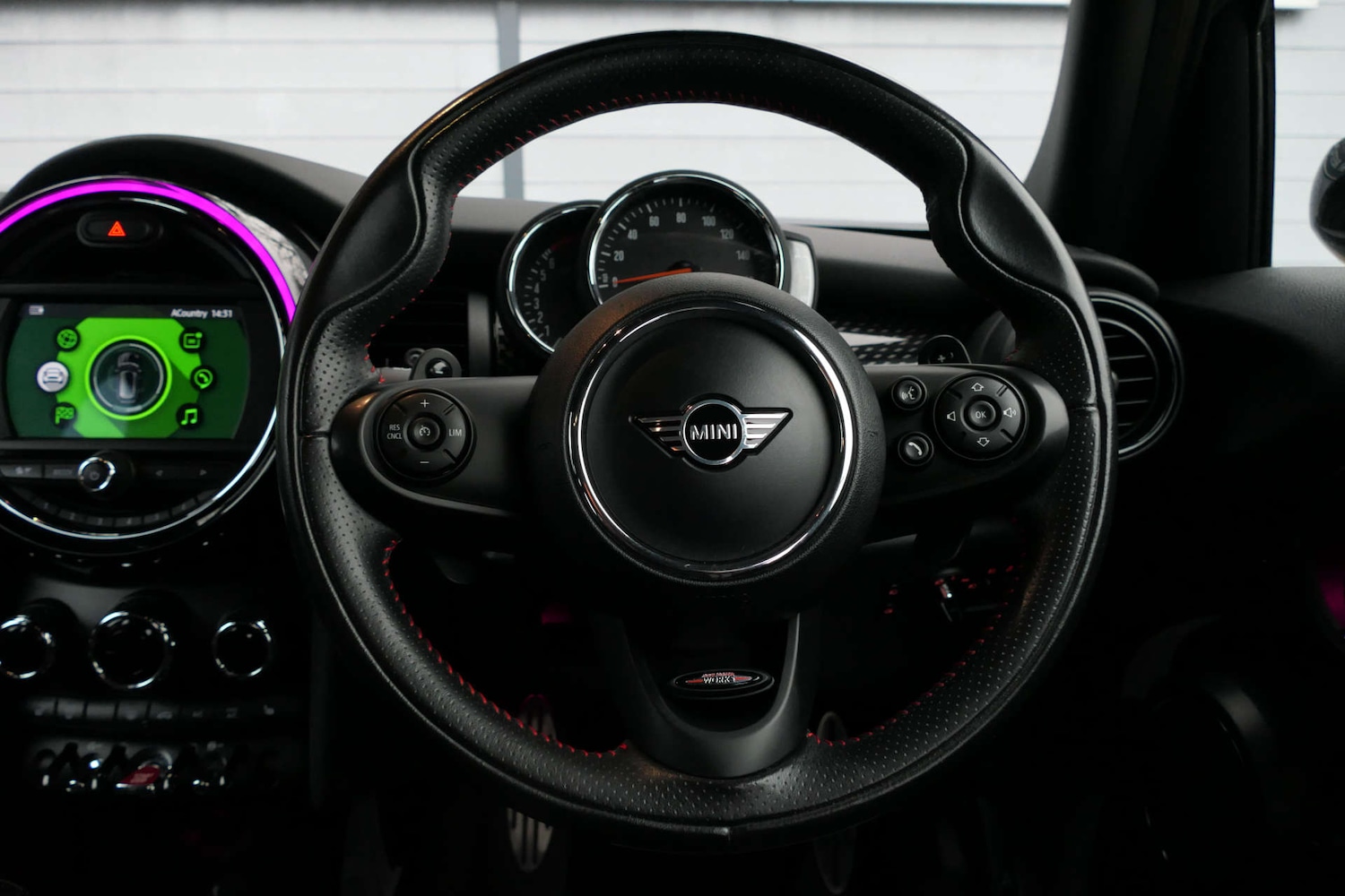 Used MINI Hatch 2019 for sale - 77326075: Photo 6