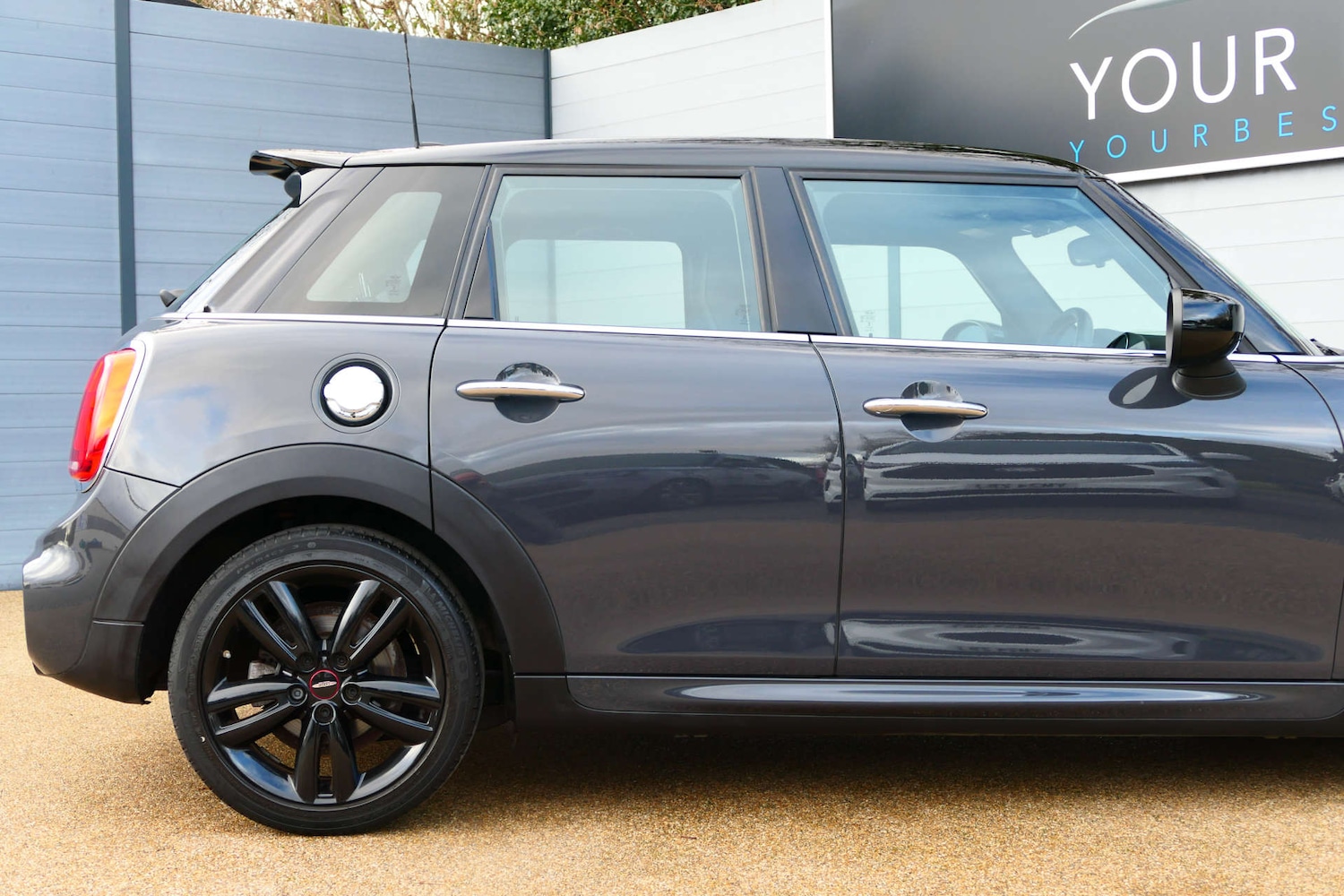 Used MINI Hatch 2019 for sale - 77326075: Photo 9