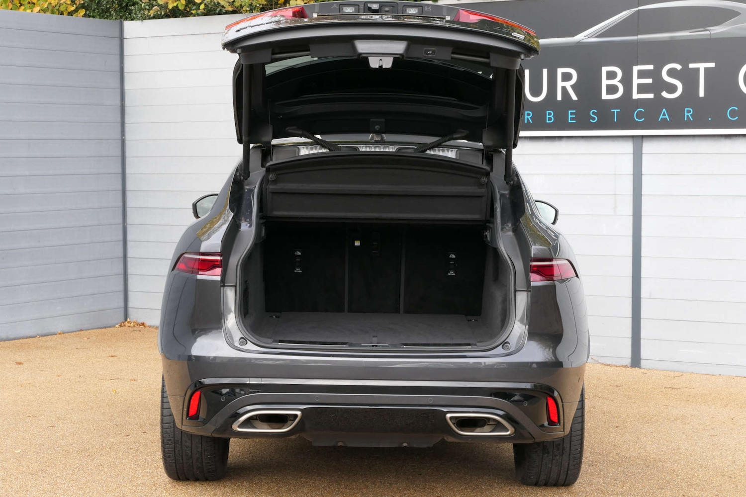 Used Jaguar F-Pace 2021 for sale - 76616667: Photo 15