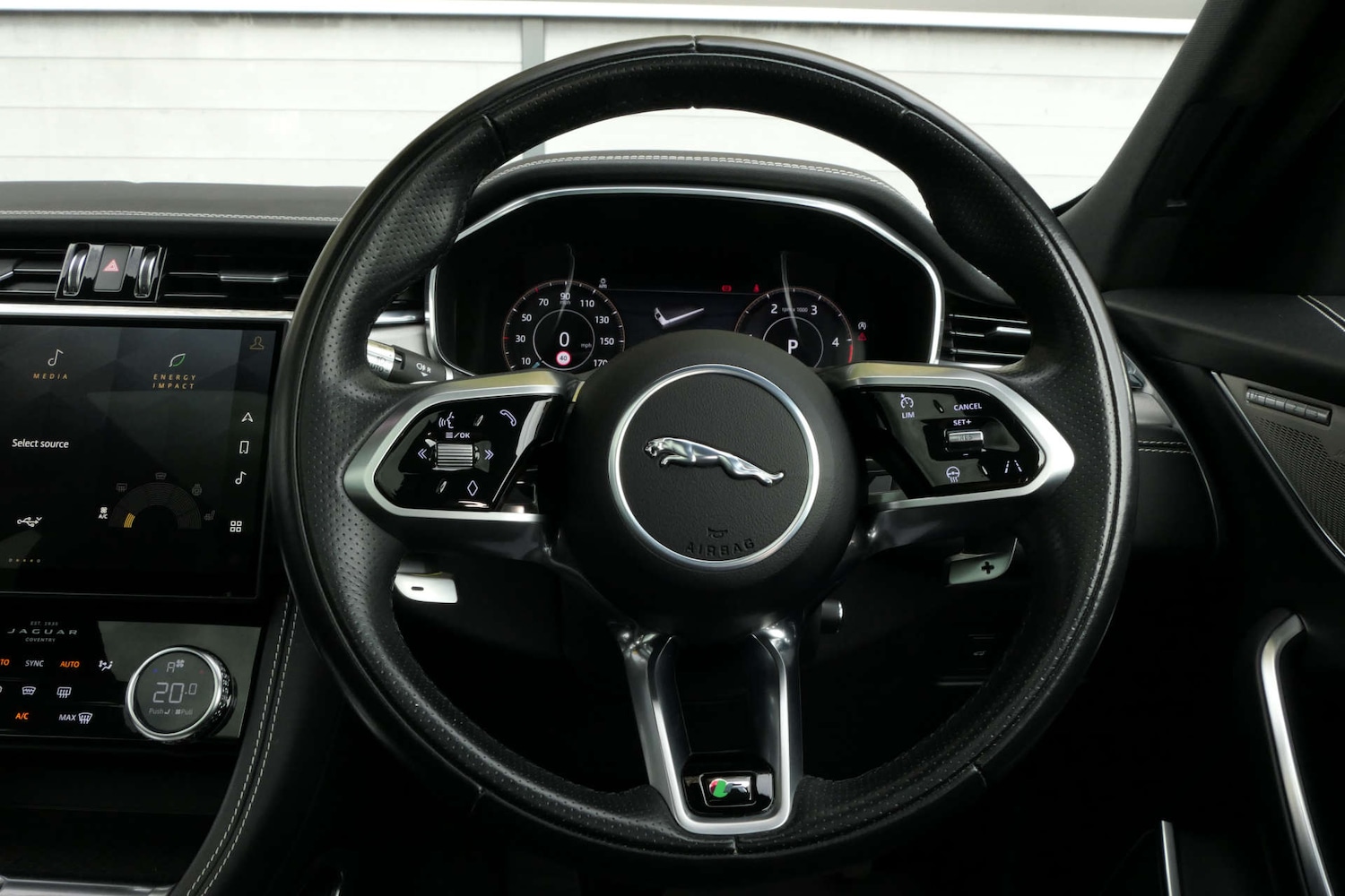 Used Jaguar F-Pace 2021 for sale - 76616667: Photo 24