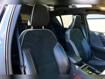 Used Volvo XC40 2021 for sale - 78474832: Photo
