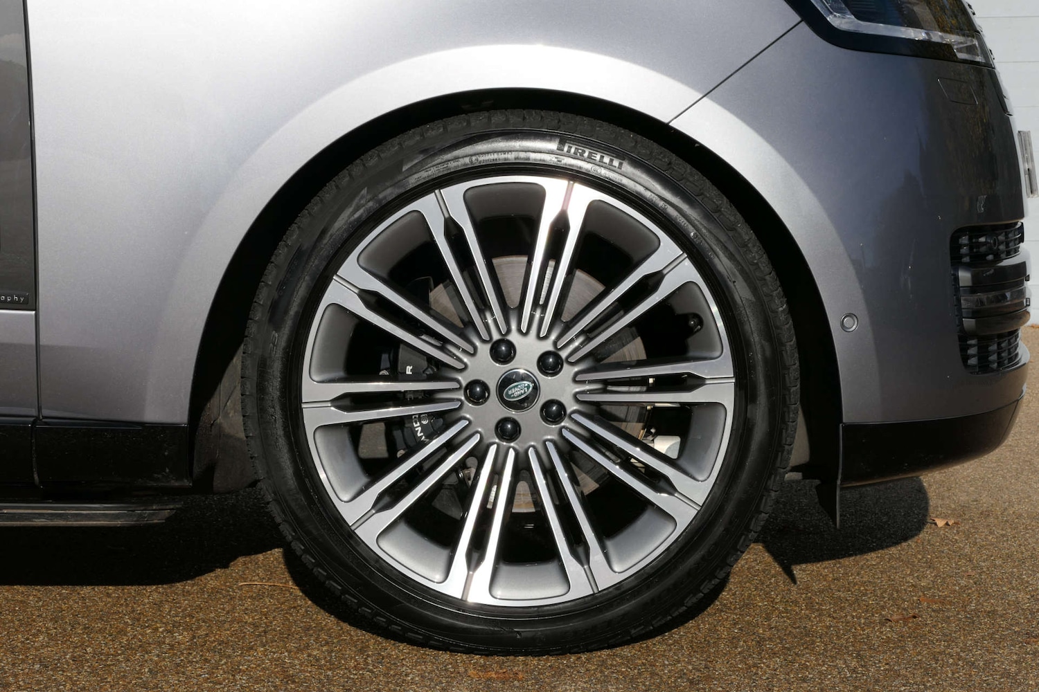 Used Land Rover Range Rover 2024 for sale - 76611767: Photo 11