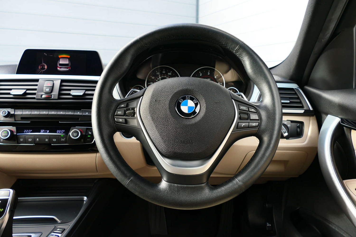 Used BMW 3 Series 2016 for sale - 77395377: Photo 24