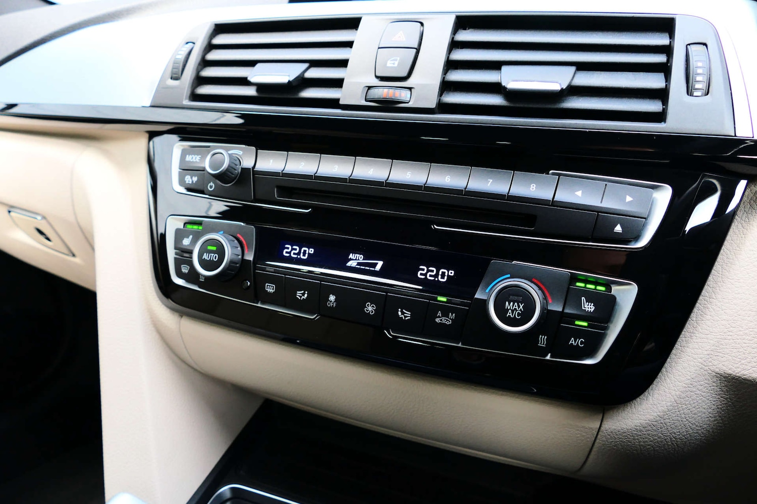 Used BMW 3 Series 2016 for sale - 77395377: Photo 27