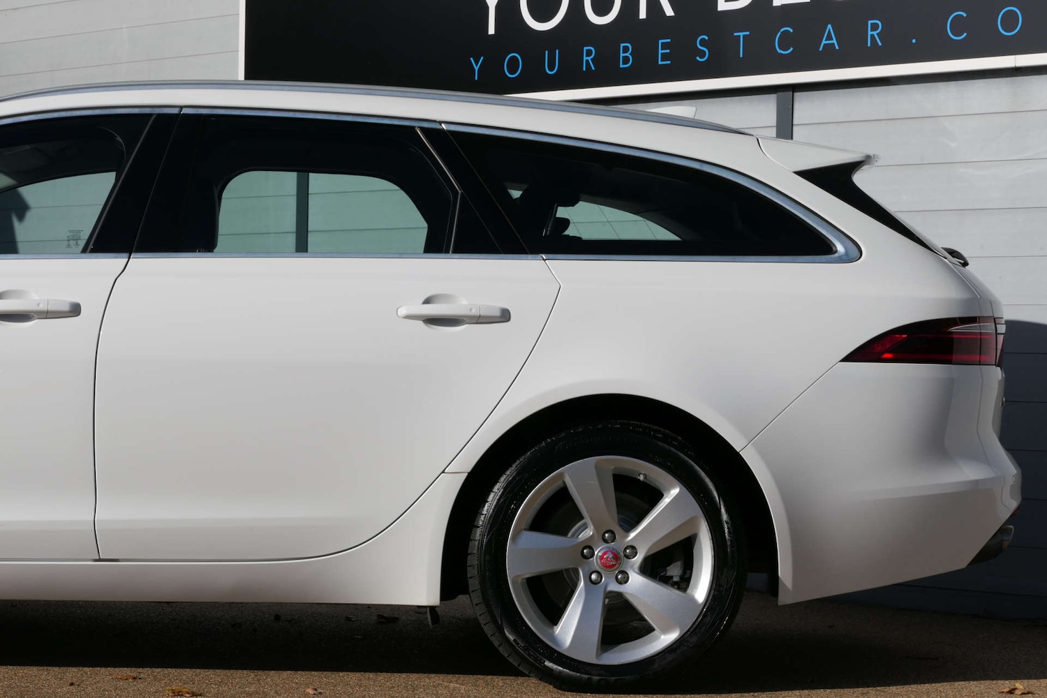 Used Jaguar XF 2020 for sale - 76616671: Photo 12
