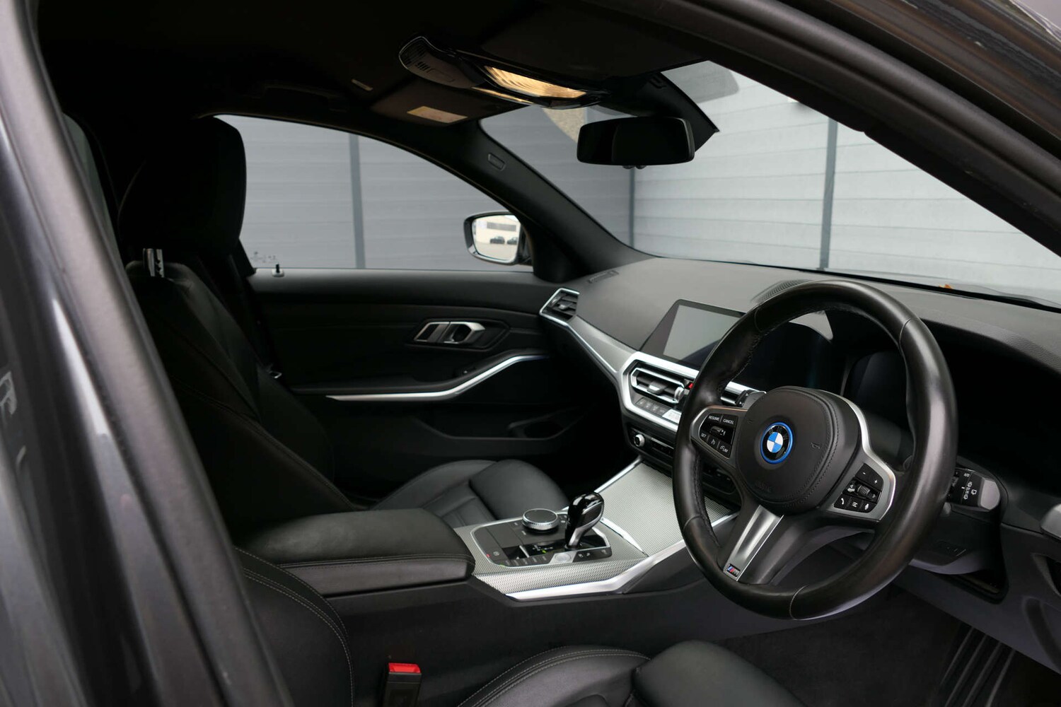 Used BMW 3 Series 2021 for sale - 77584843: Photo 21