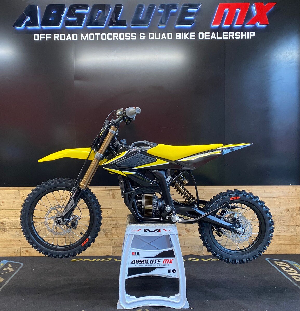 SUR-RON YELLOW SURRON HYPER BEE BIG WHEEL 14/12