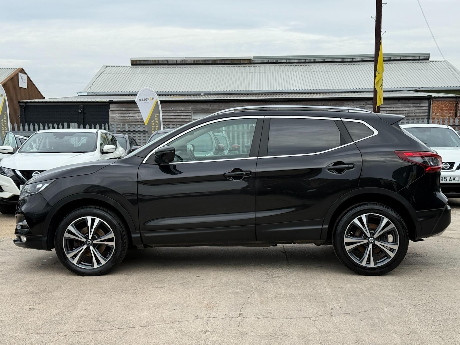 Used Nissan Qashqai 2018 for sale - 76514511: Photo 41