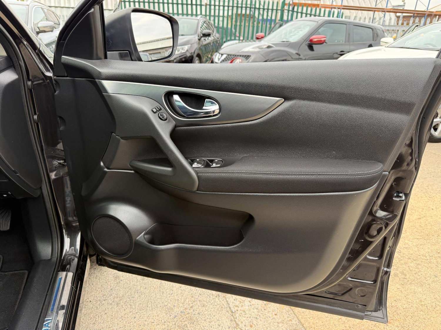 Used Nissan Qashqai 2018 for sale - 76514511: Photo 52