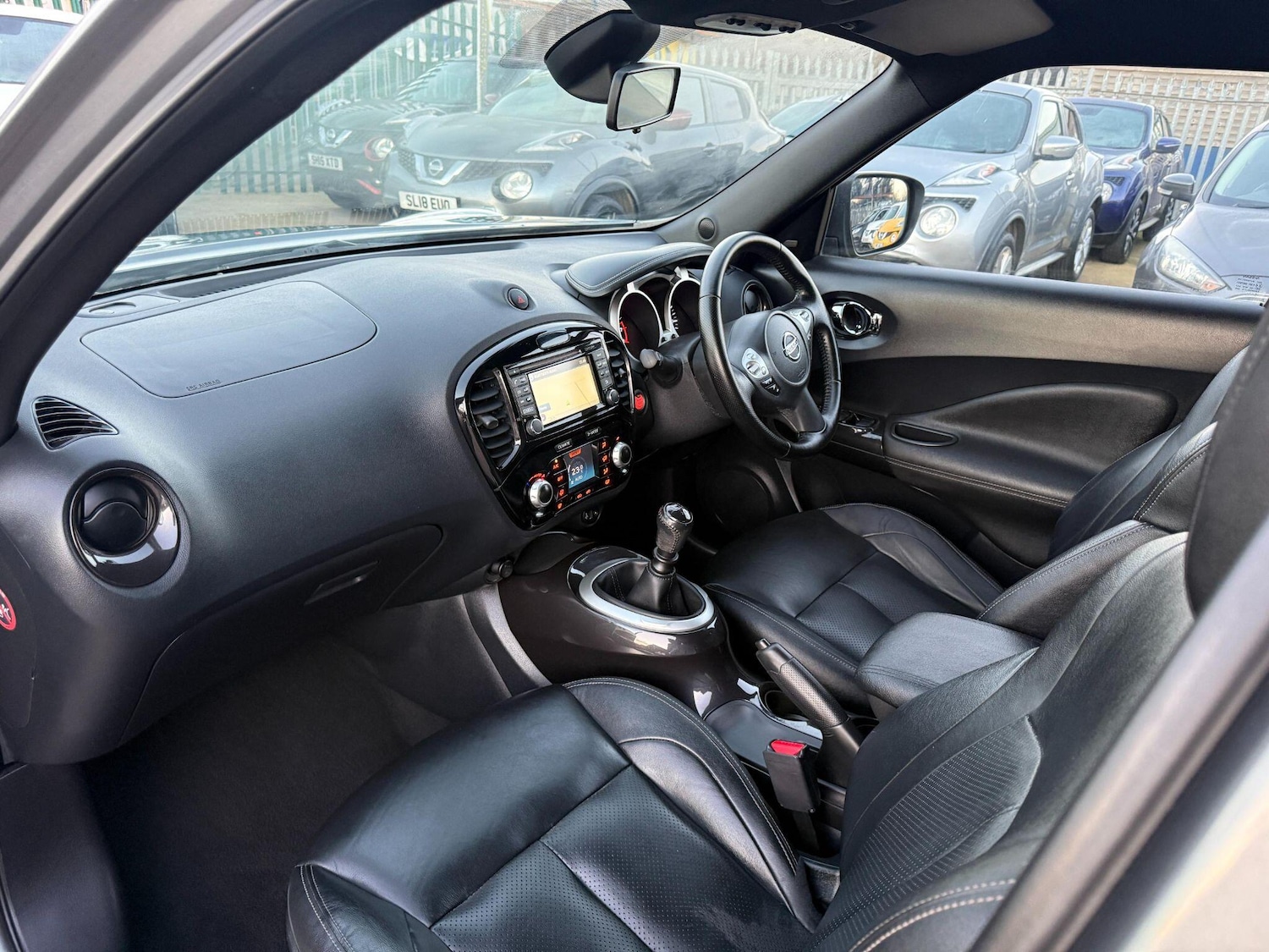 Used Nissan Juke 2014 for sale - 77101824: Photo 42