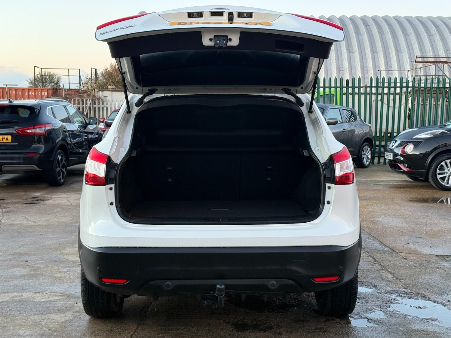 Used Nissan Qashqai 2016 for sale - 77101993: Photo 46