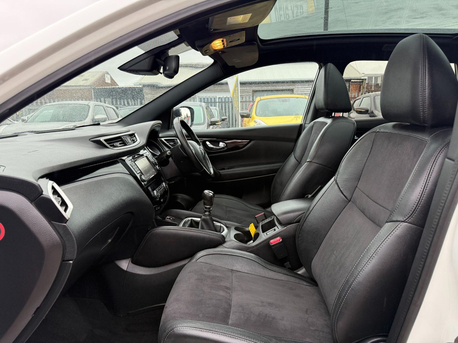 Used Nissan Qashqai 2016 for sale - 77101940: Photo 24