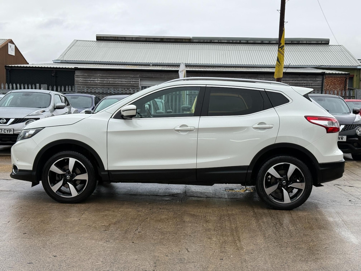 Used Nissan Qashqai 2016 for sale - 77101940: Photo 40