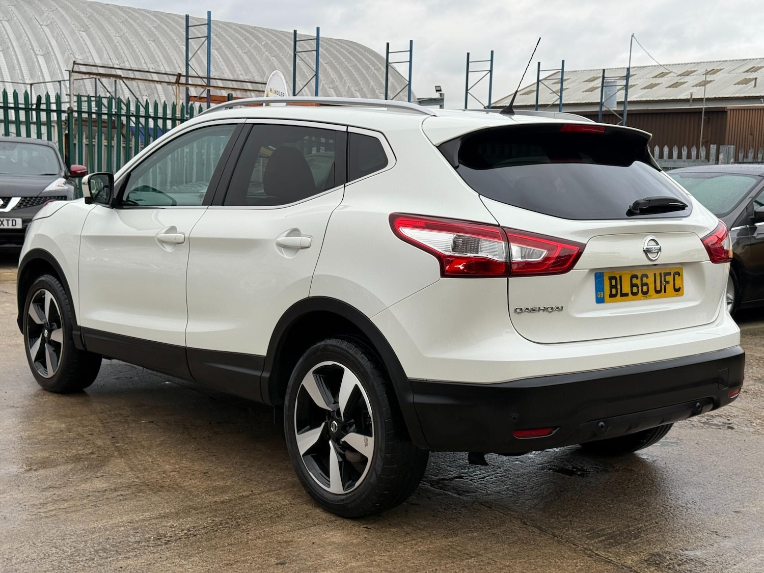 Used Nissan Qashqai 2016 for sale - 77101940: Photo 42