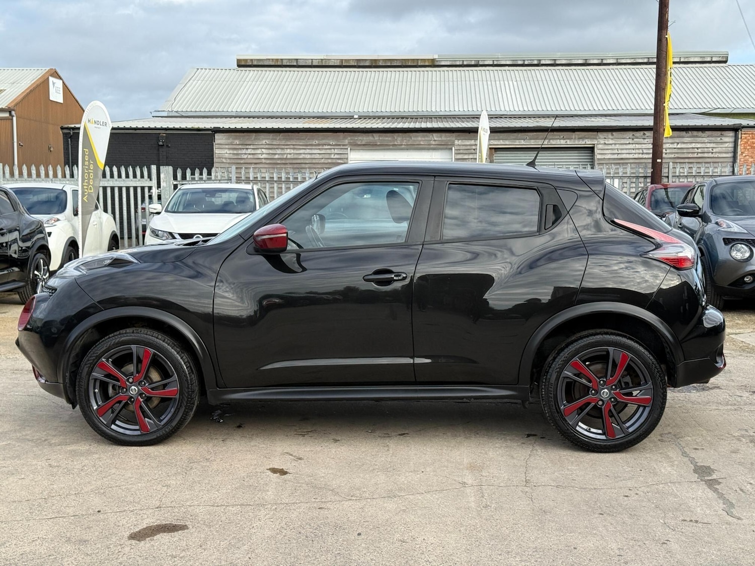 Used Nissan Juke 2015 for sale - 76620576: Photo 32