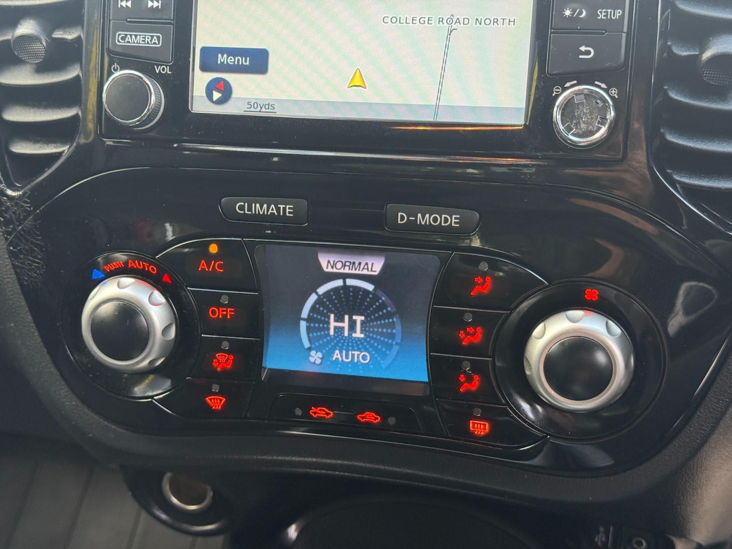 Used Nissan Juke 2015 for sale - 76620576: Photo 6