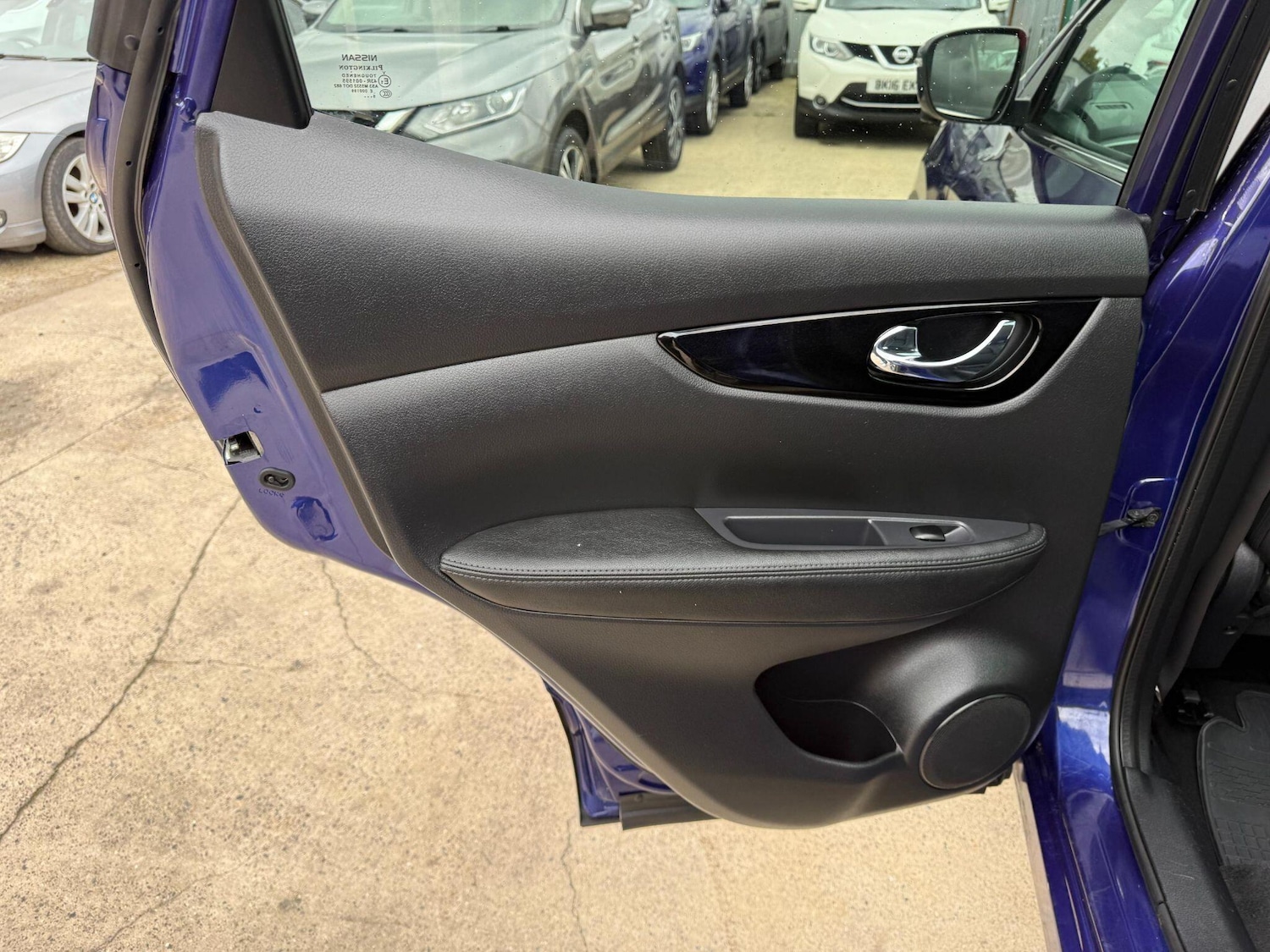 Used Nissan Qashqai 2015 for sale - 77101726: Photo 38