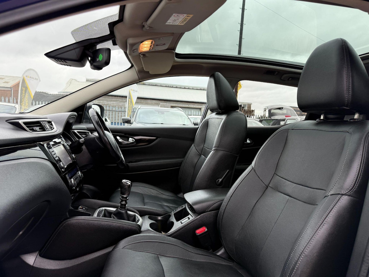 Used Nissan Qashqai 2015 for sale - 77101726: Photo 46