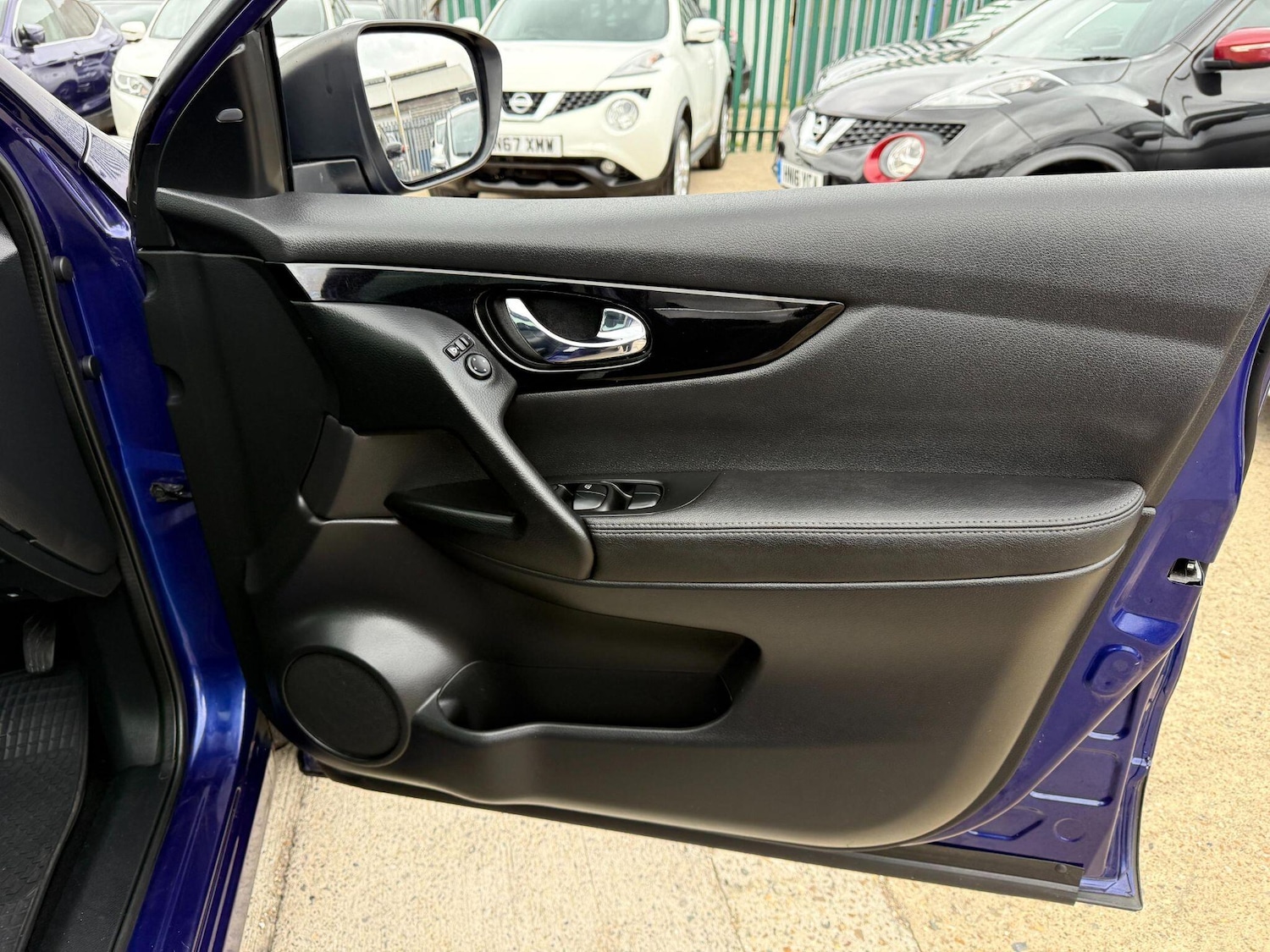 Used Nissan Qashqai 2015 for sale - 77101726: Photo 49