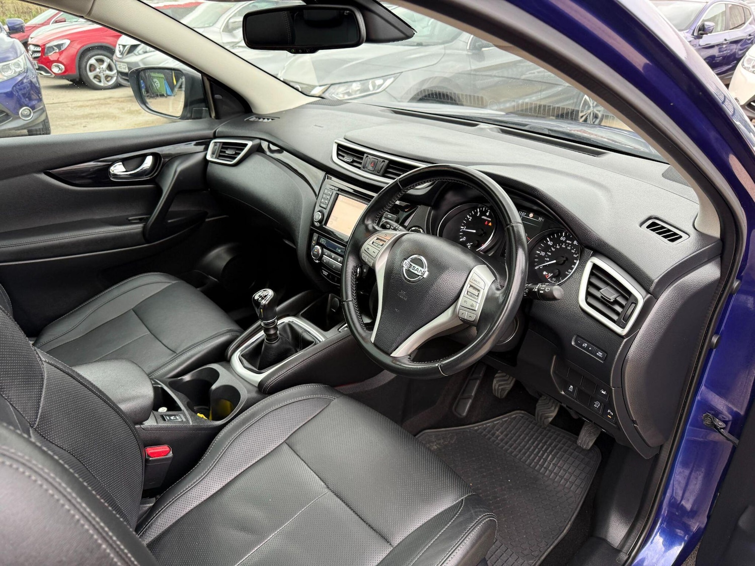 Used Nissan Qashqai 2015 for sale - 77101726: Photo 50