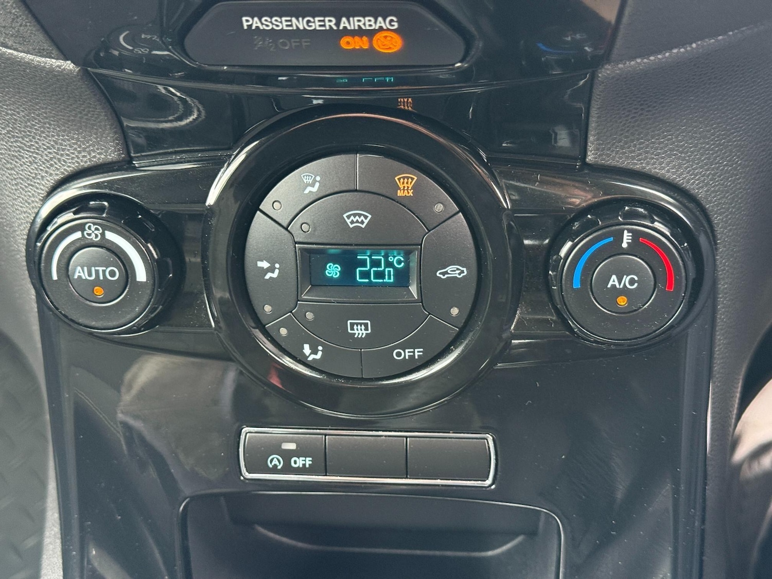 Used Ford Fiesta 2015 for sale - 76514506: Photo 11