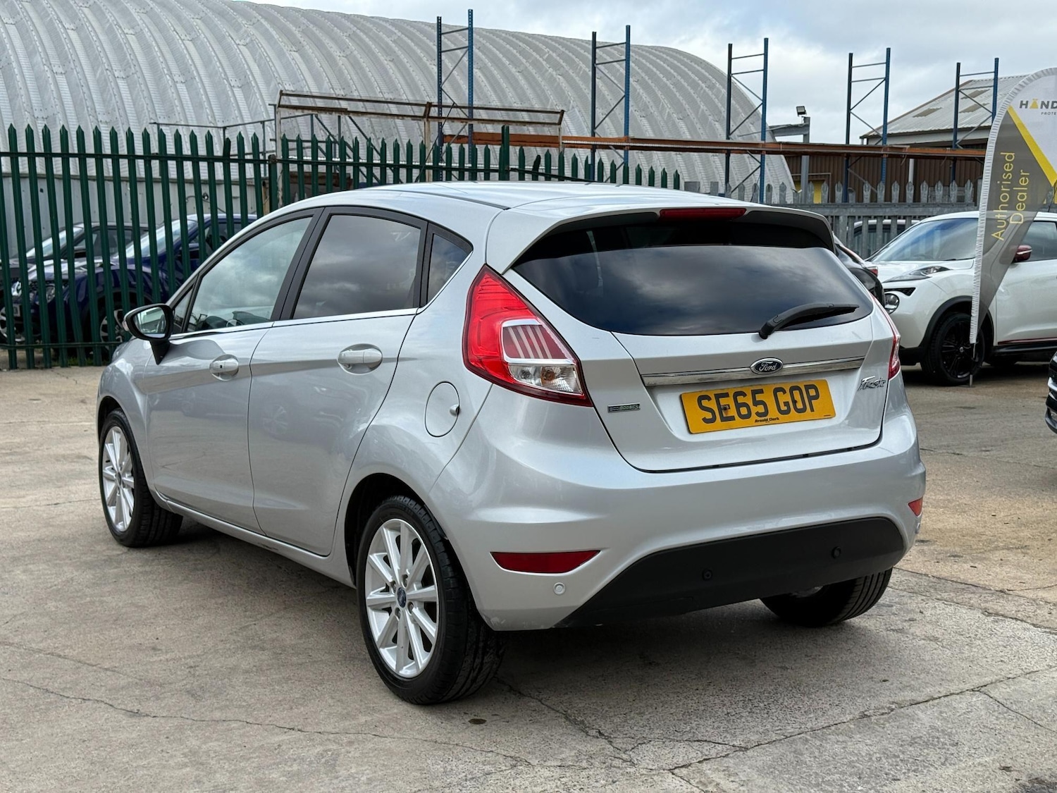 Used Ford Fiesta 2015 for sale - 76514506: Photo 23