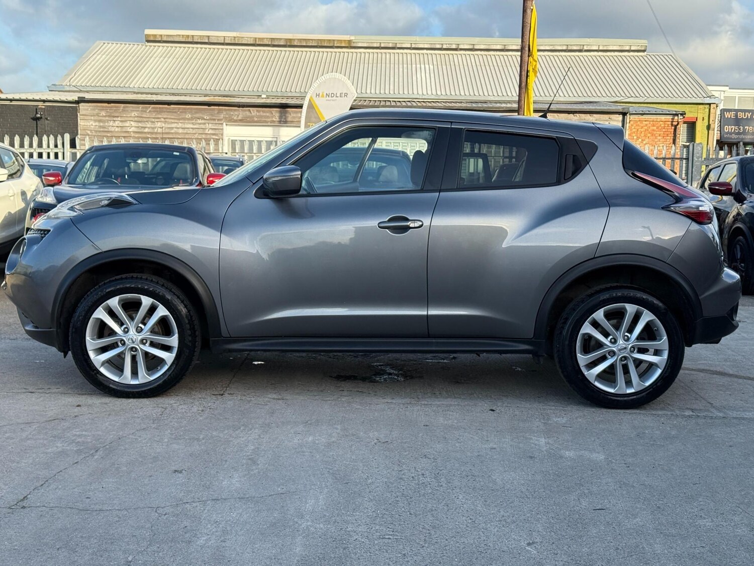 Used Nissan Juke 2015 for sale - 76606845: Photo 32