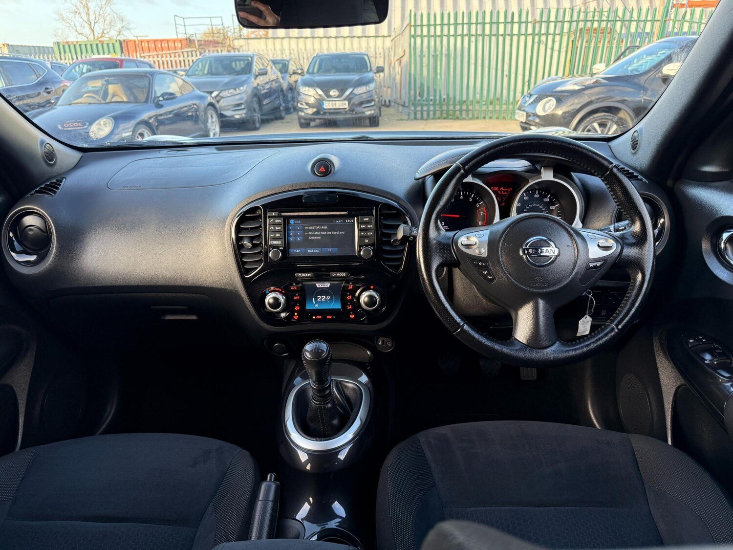 Used Nissan Juke 2015 for sale - 76606845: Photo 51