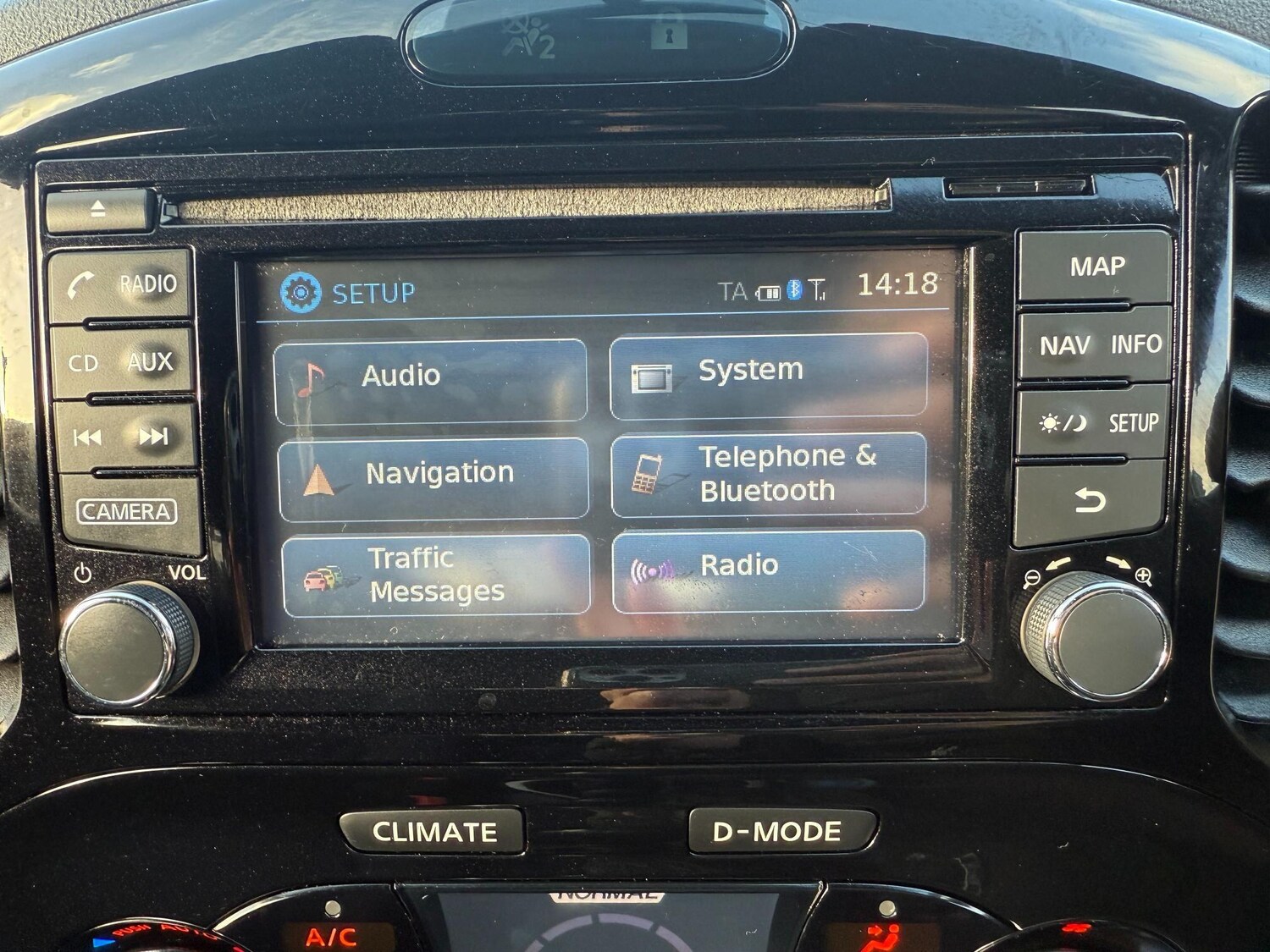 Used Nissan Juke 2015 for sale - 76606845: Photo 9