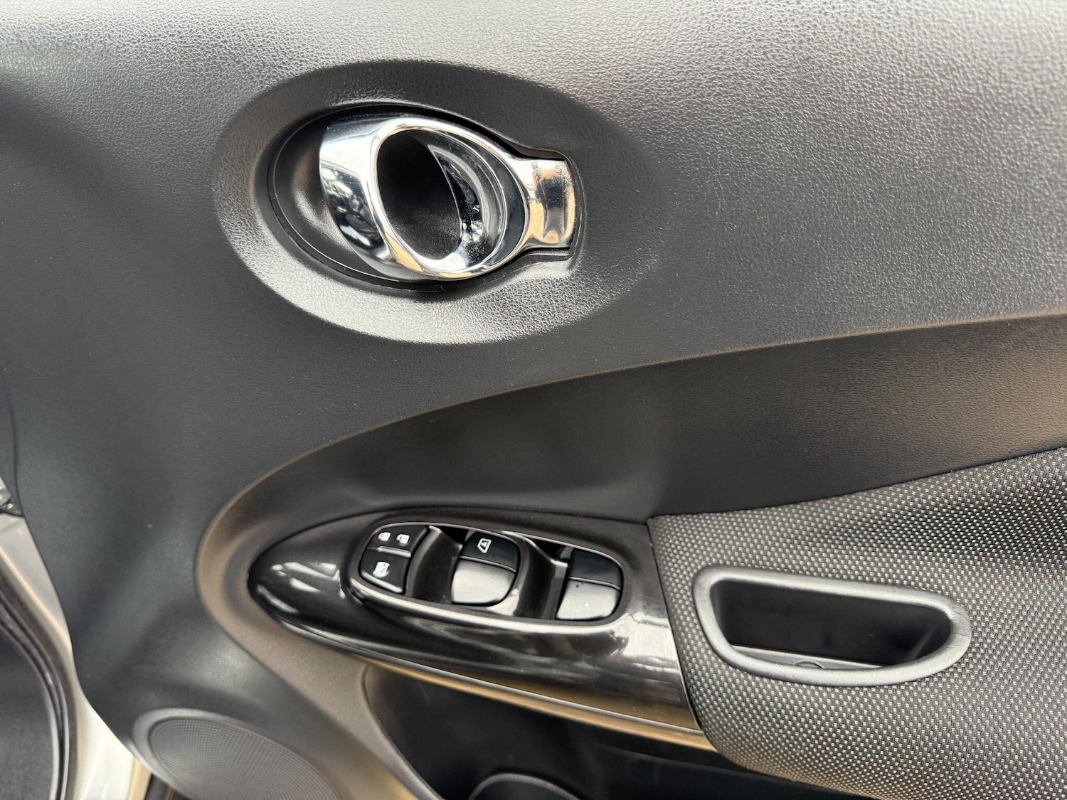 Used Nissan Juke 2017 for sale - 76514508: Photo 17