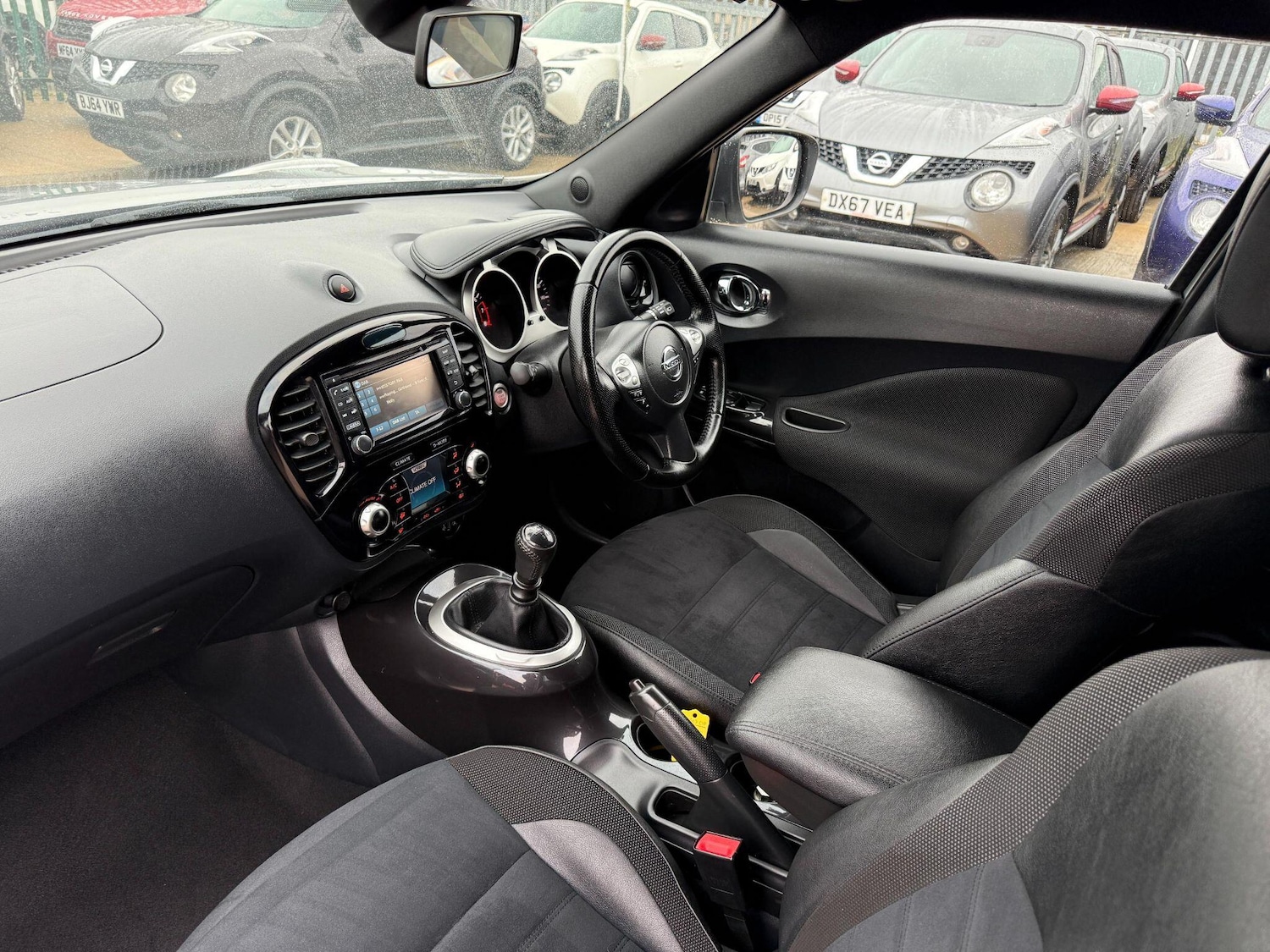 Used Nissan Juke 2017 for sale - 76514508: Photo 2