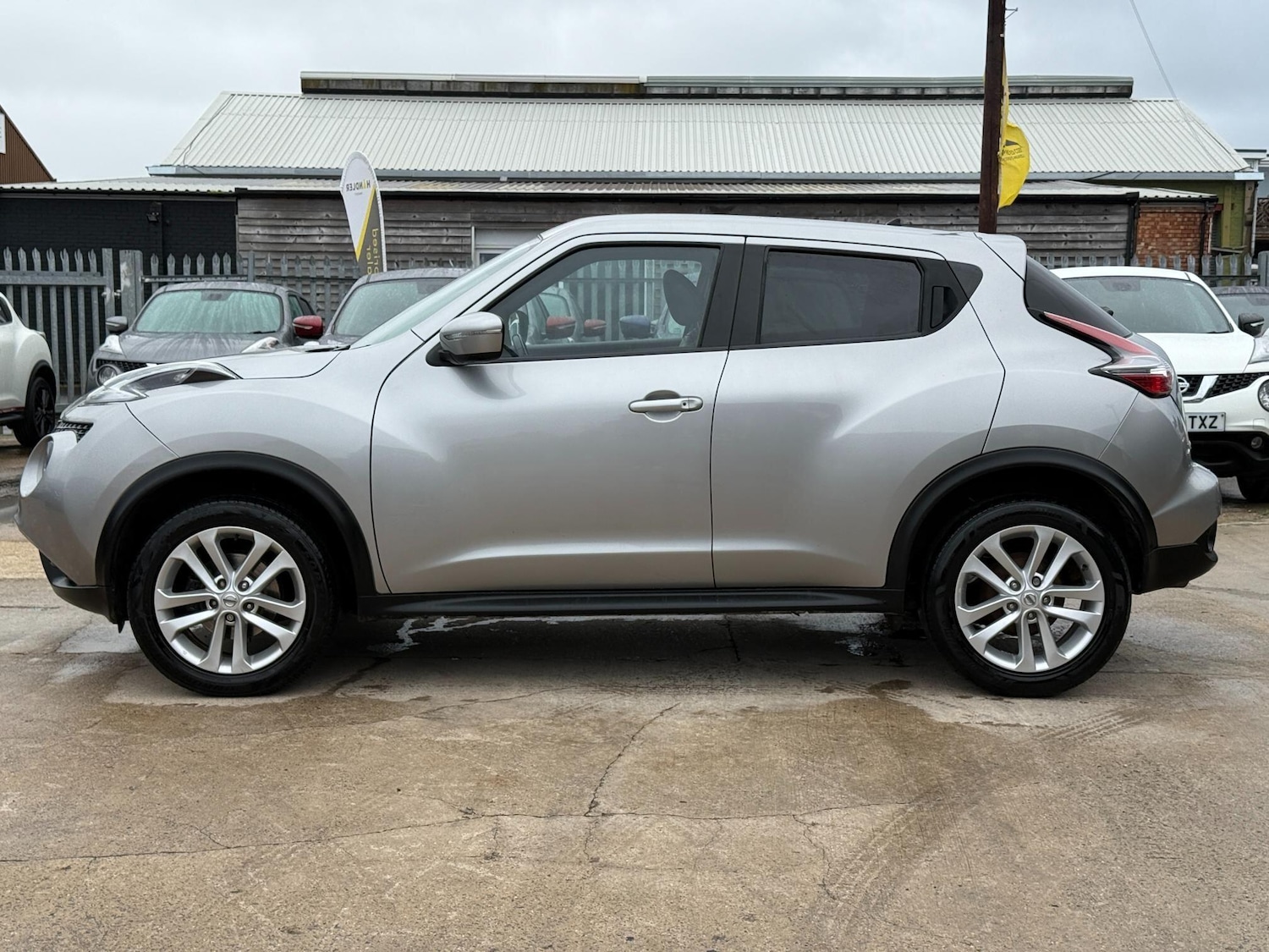 Used Nissan Juke 2017 for sale - 76514508: Photo 28