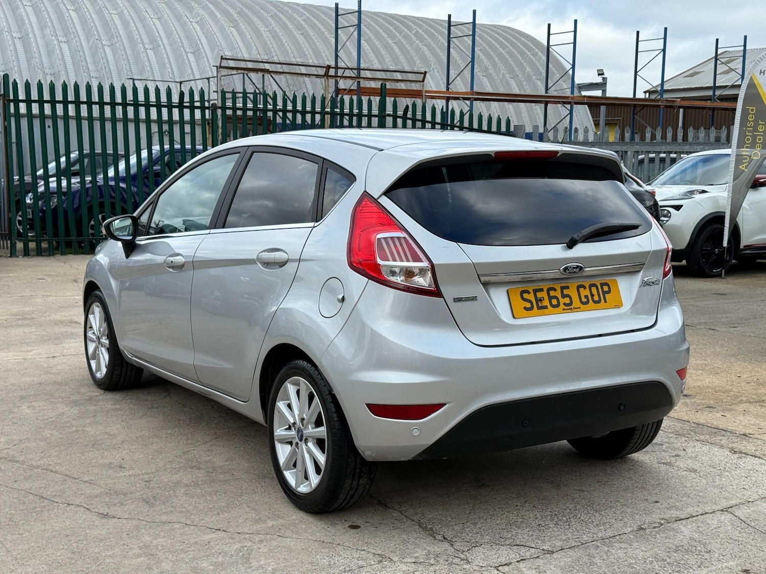 Used Ford Fiesta 2015 for sale - 77101716: Photo 22
