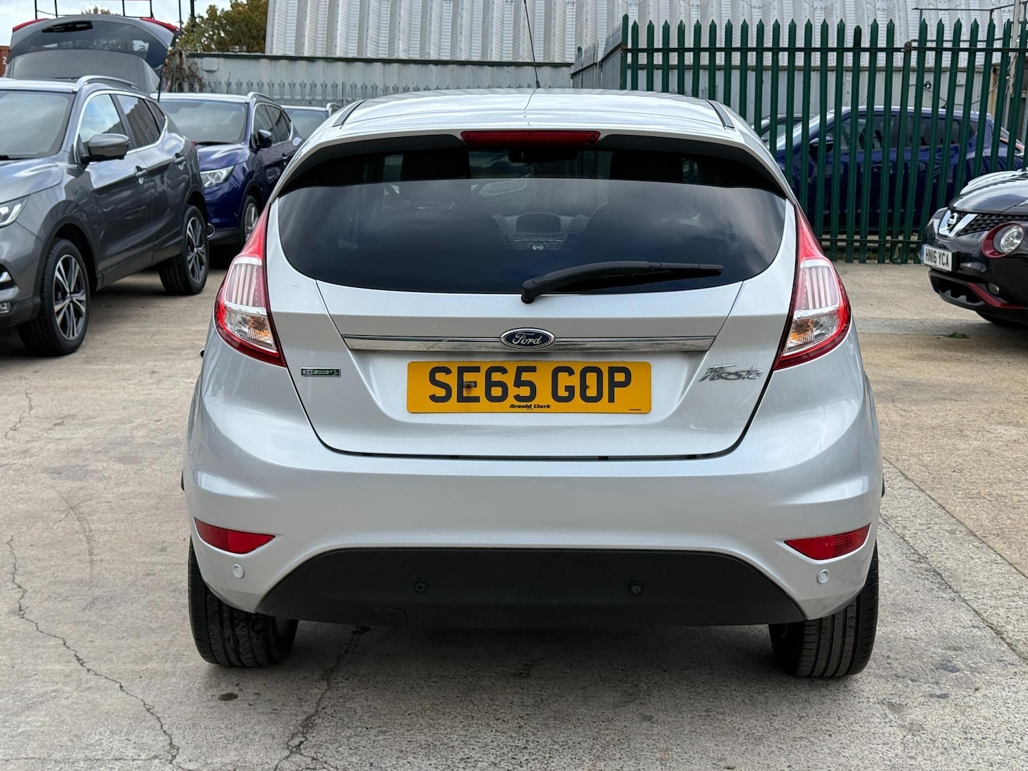 Used Ford Fiesta 2015 for sale - 77101716: Photo 24