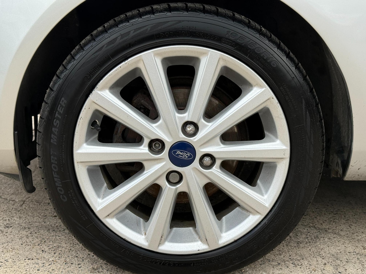 Used Ford Fiesta 2015 for sale - 77101716: Photo 30