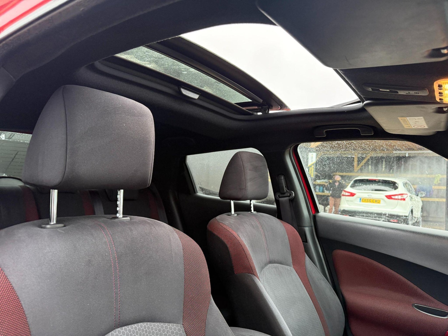 Used Nissan Juke 2014 for sale - 77101928: Photo 52